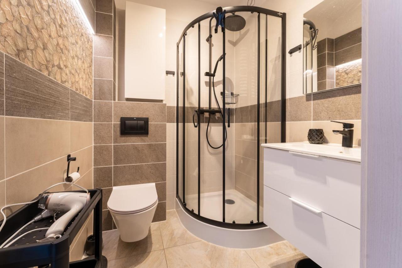 Apartament Strefa Centrum - Z Prywatnym Parkingiem - Space Apart Karpacz Dış mekan fotoğraf